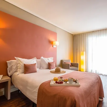 Num Hotel