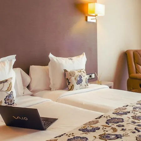Hotel Num Salou