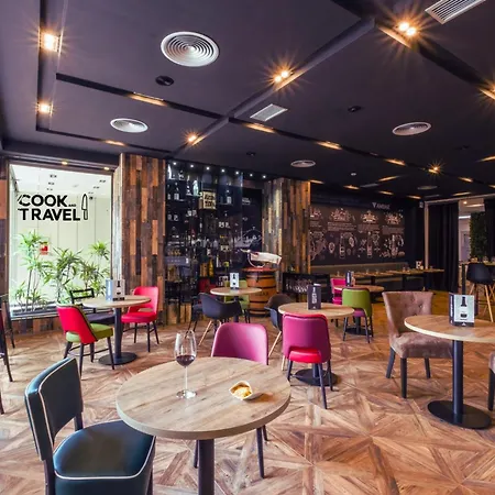 Hotel Num Salou