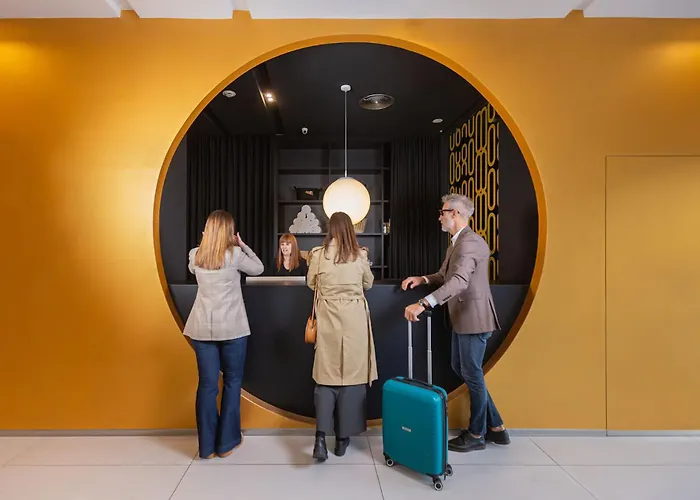 Hotel Num